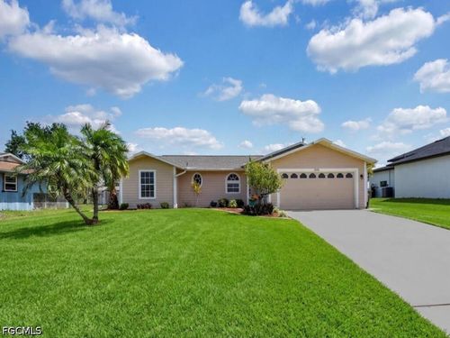 1135 Ne 2nd Pl, Cape Coral, FL, 33909-1216 | Card Image