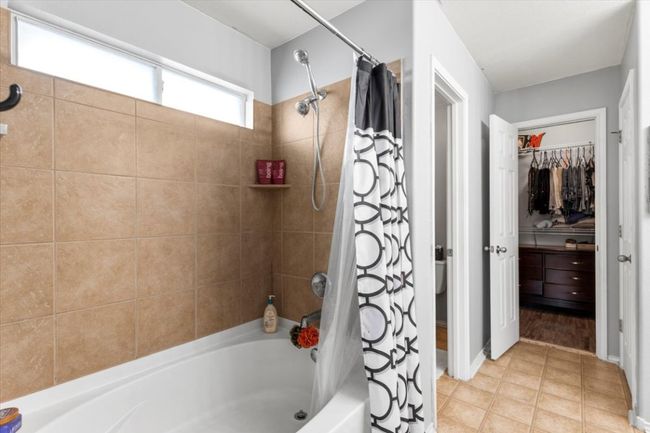 Primary bathroom with garden tub/shower and walk-in closet | Image 18