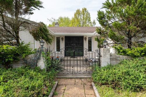 21282 W South Boschome Cir, Kildeer, IL, 60047-7800 | Card Image