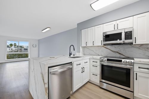 501-2106 S Cypress Bend Dr, Pompano Beach, FL, 33069-5635 | Card Image