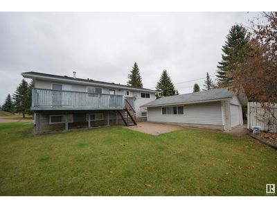 5006 42 Ave, House other with 6 bedrooms, 2 bathrooms and null parking in Athabasca AB | Image 2