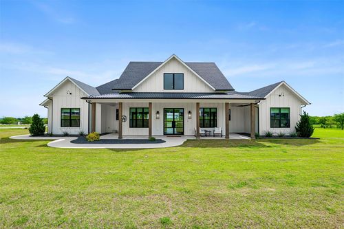 8708 Freeman Rd, Sanger, TX, 76266-5917 | Card Image