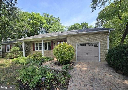 202 Cypress Creek Rd, SEVERNA PARK, MD, 21146-4008 | Card Image
