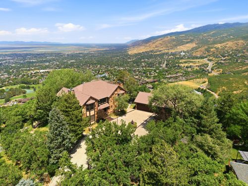 1501 Maple Hills Dr, Bountiful, UT, 84010-2427 | Card Image