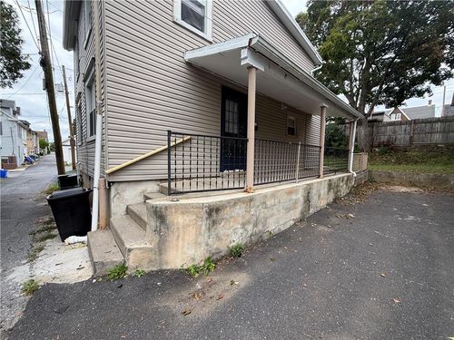 620 Martins Ln, BETHLEHEM, PA, 18018-5407 | Card Image