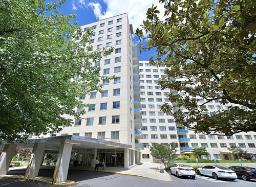 1220-10201 Grosvenor Pl, ROCKVILLE, MD, 20852-4619 | Card Image