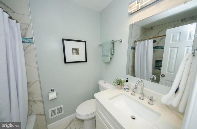 2440 Southgate Sq, Townhouse with 3 bedrooms, 4 bathrooms and null parking in RESTON VA | Image 16