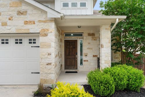 6809 Concho Crk, Schertz, TX, 78108-3691 | Card Image