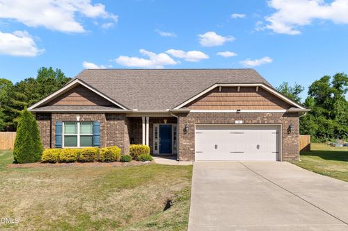 39 Pal Ct, Benson, NC, 27504-6759 | Card Image