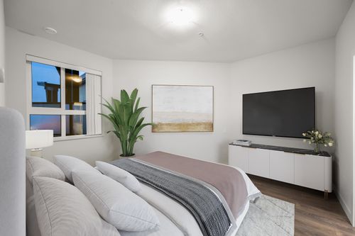 513-20829 77a Ave, Langley, BC, V2Y0Y5 | Card Image