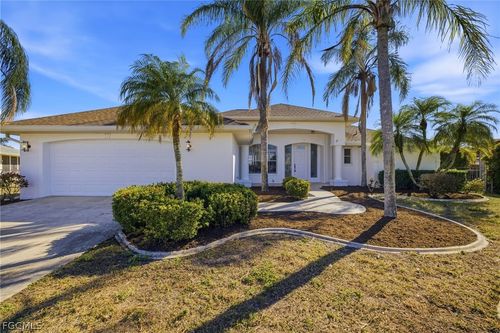 828 52nd St, Cape Coral, FL, 33914-7044 | Card Image