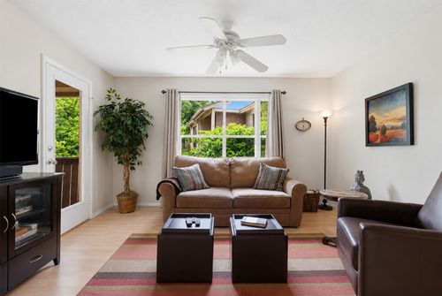 235-8210 Bent Tree Rd, Austin, TX, 78759-8339 | Card Image