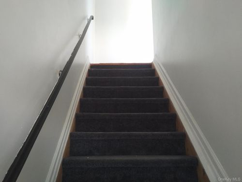 680 Wortman Ave, Brooklyn, NY, 11208-5500 | Card Image