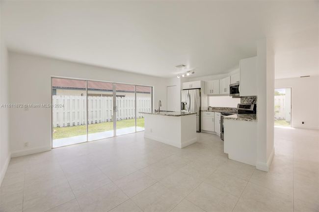 3749 Nw 107 Th Way, House other with 3 bedrooms, 3 bathrooms and null parking in Sunrise FL | Image 9