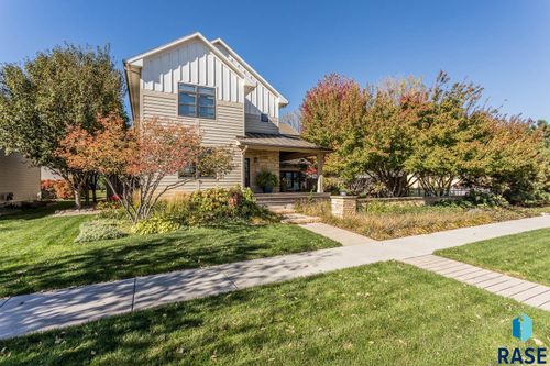 505 N Pasque Flower Trl, Brandon, SD, 57005-2550 | Card Image