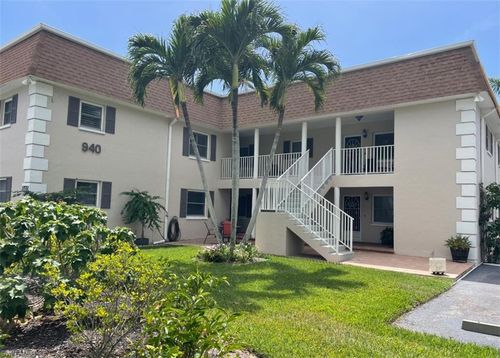 apt-202-940 3rd St S, NAPLES, FL, 34102-6809 | Card Image
