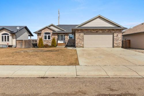 5104 55 Ave, Blackfoot, AB, T0B | Card Image