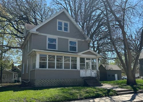 319 Court St, Albert Lea, MN, 56007-2625 | Card Image