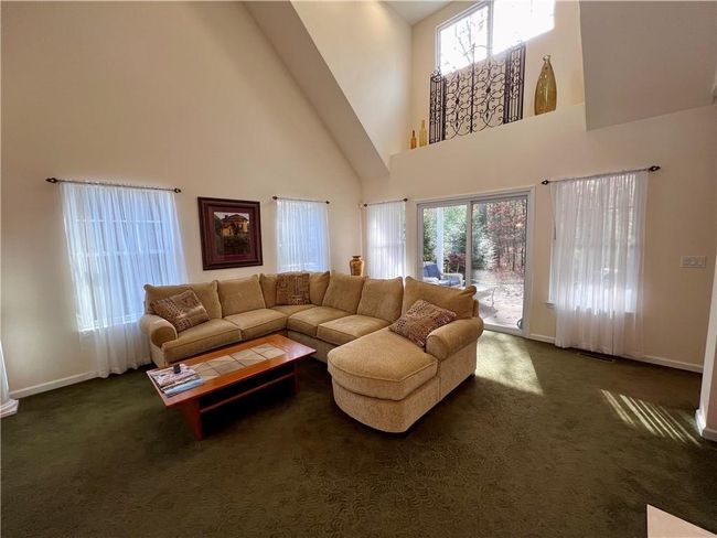 1100 Macintosh Way, Condo with 2 bedrooms, 3 bathrooms and null parking in Matamoras PA | Image 9