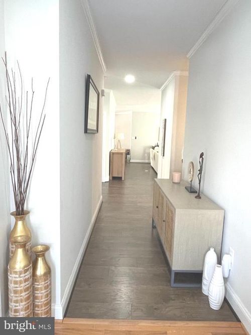 915 Hickory Cir, LA PLATA, MD, 20646-3214 | Card Image