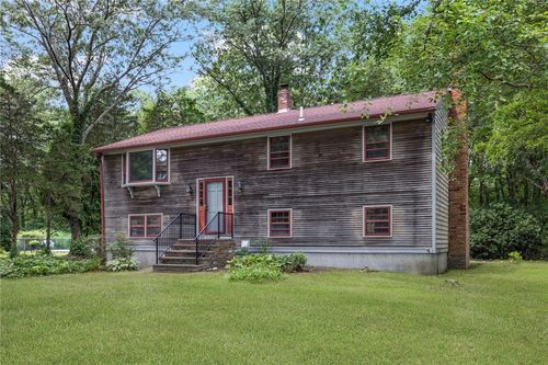 91 Inez Dr, North Kingstown, RI, 02852-7201 | Card Image
