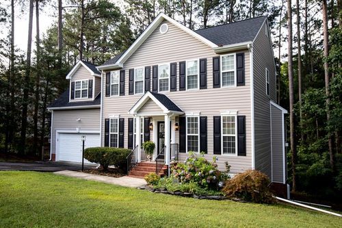 107 Cabells Ct, Farmville, VA, 23901-2395 | Card Image