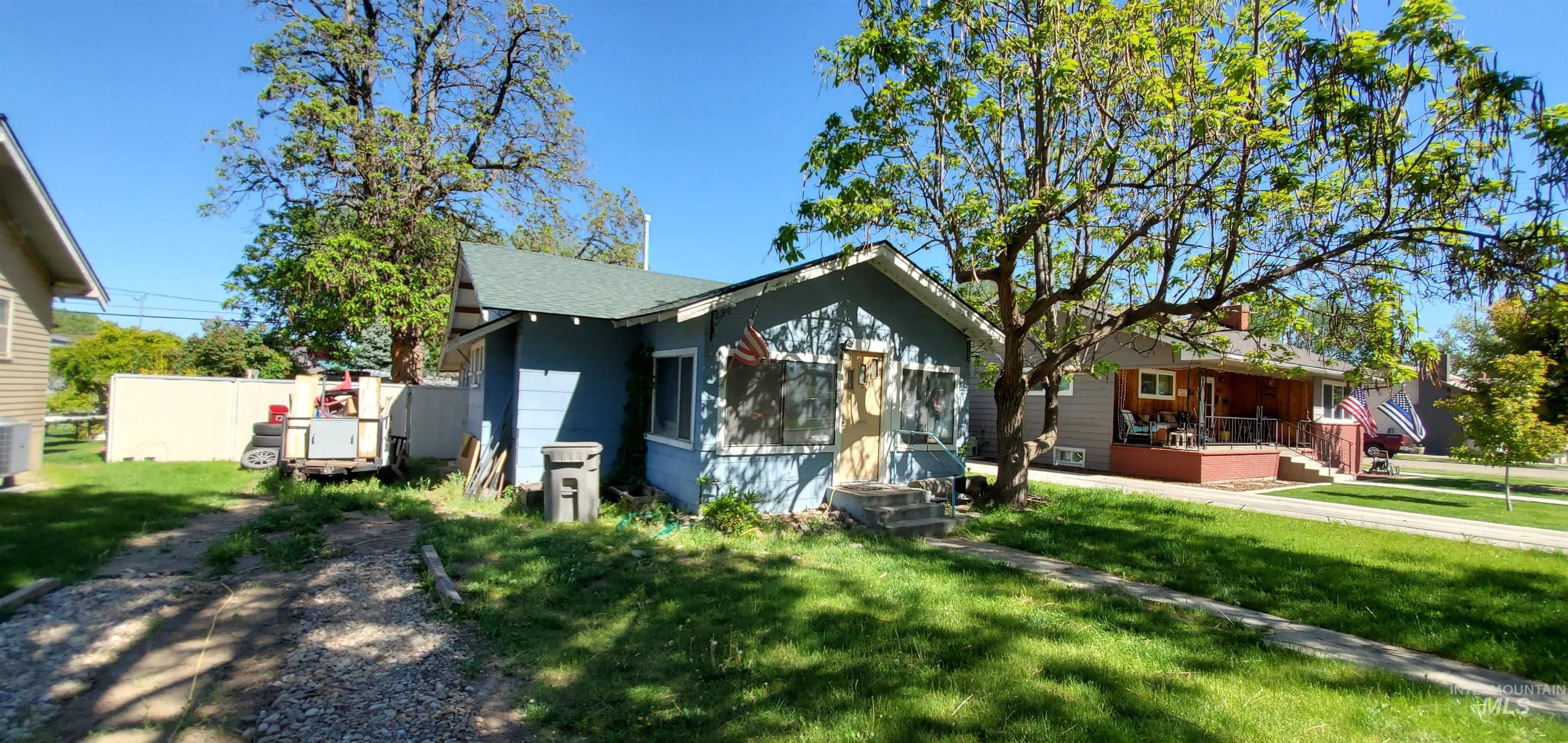 6th Ave, Nampa, ID 83651