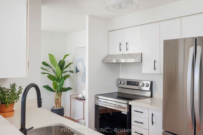 9 - 70 Mill St, Condo with 2 bedrooms, 2 bathrooms and null parking in Toronto ON | Image 16