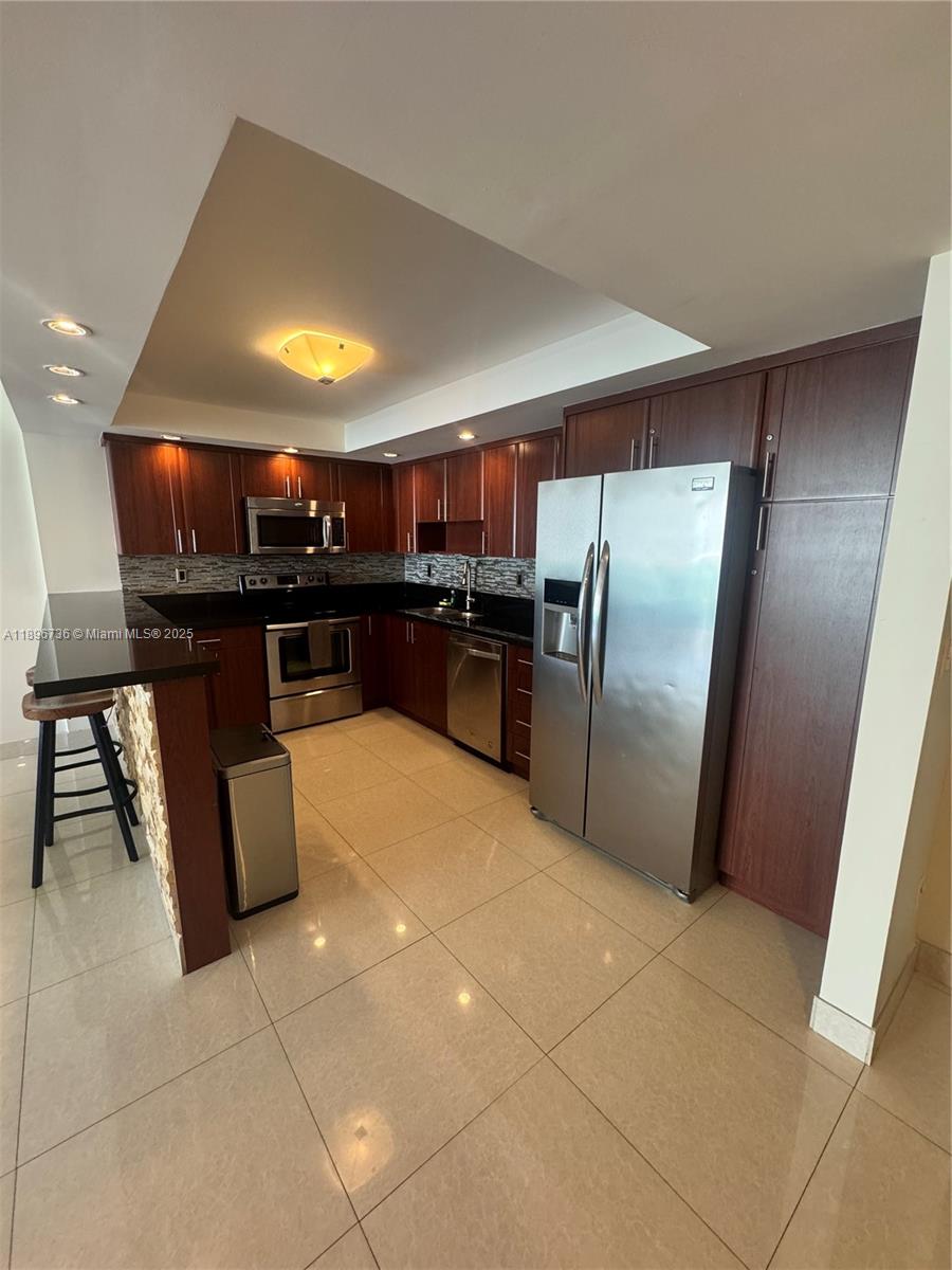 Residential in Sunny Isles Beach 4
