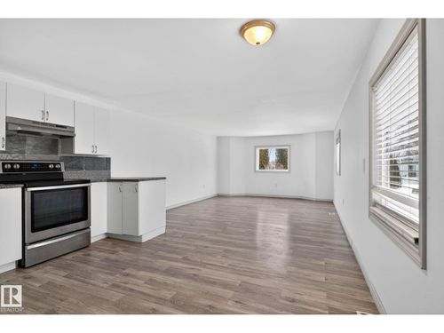 543 Evergreen Pk Nw, Edmonton, AB, T5Y4M2 | Card Image