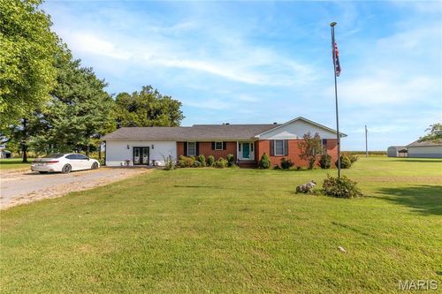 68 Willow Rd, Portageville, MO, 63873-9132 | Card Image