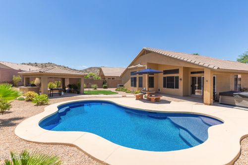18097 W Santa Alberta Ln, Goodyear, AZ, 85338-5348 | Card Image