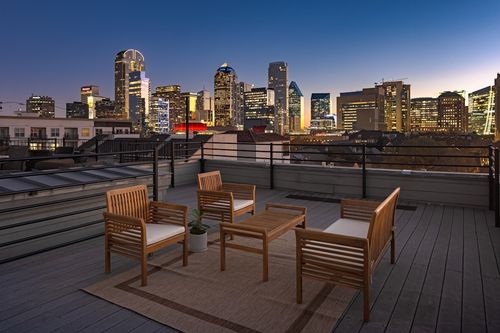 2224 Worthington St, Dallas, TX, 75204-2696 | Card Image