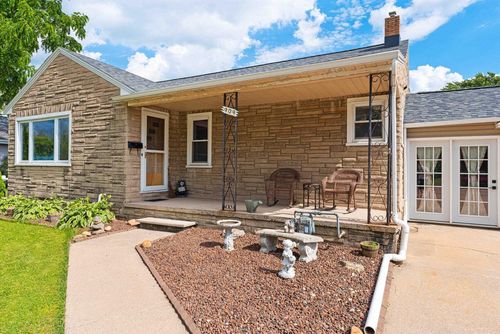 909 W Kimberly Avenue, KIMBERLY, WI, 54136 | Card Image