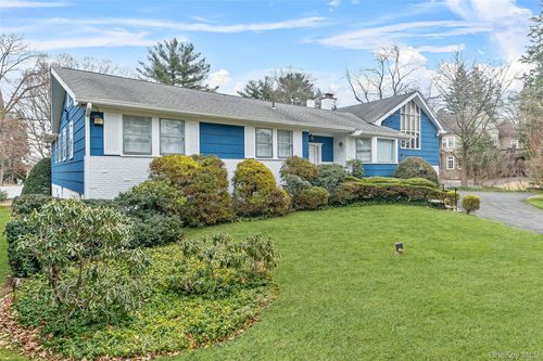 205 Soundview Ave, White Plains, NY, 10606-3825 | Card Image