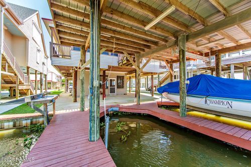 178 Flounder Ct, Dulac, LA, 70353-2242 | Card Image