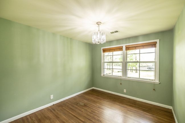 And here is the second guest room. | Image 62