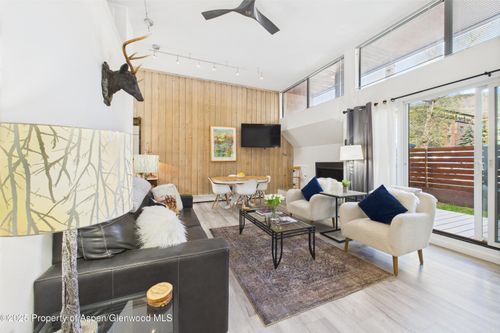 3-311 S Aspen St, Aspen, CO, 81611-1773 | Card Image