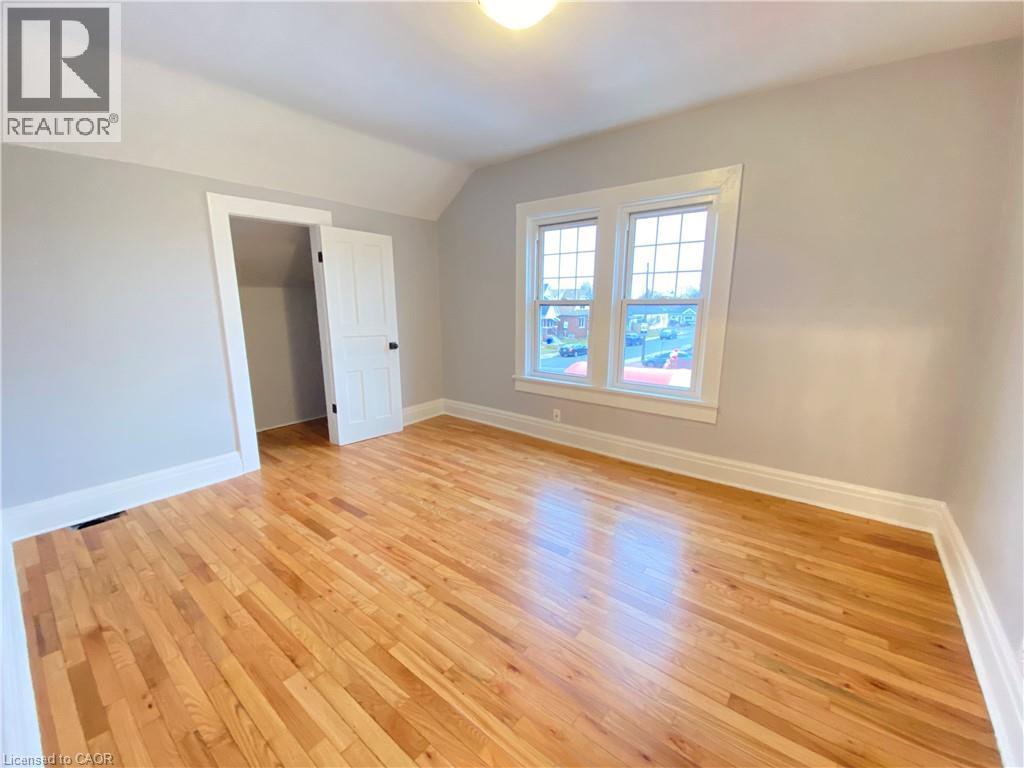 Residential in Hamilton 4