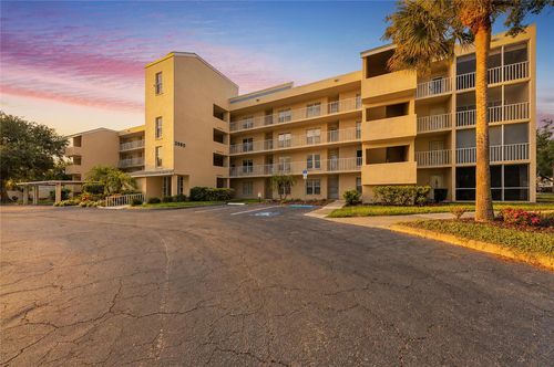 301-3980 Ironwood Cir, BRADENTON, FL, 34209-8614 | Card Image