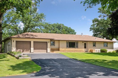 440 Oak Ln, Norwood Young America, MN, 55397-9490 | Card Image