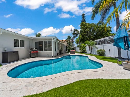 801 Se 14th St, Deerfield Beach, FL, 33441-7208 | Card Image