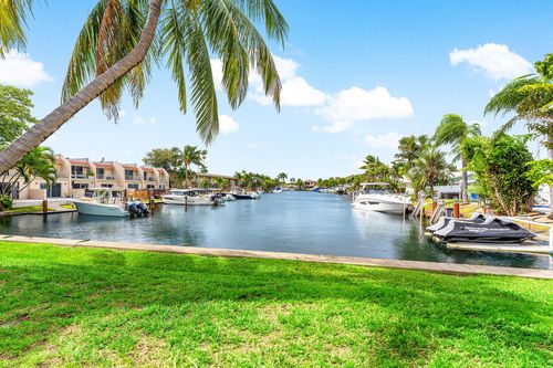 apt-5-391 Se 19th Ave, Pompano Beach, FL, 33060-7642 | Card Image