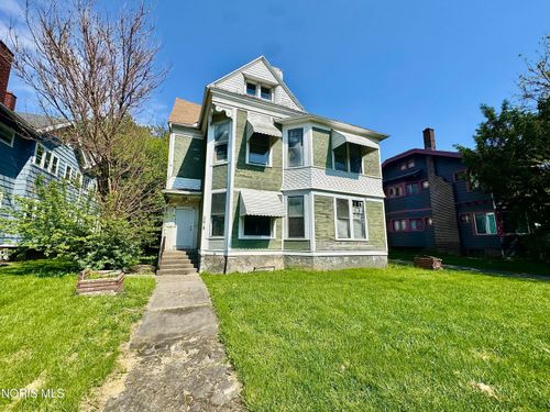 2618 Collingwood Blvd, Toledo, OH, 43610-1411 | Card Image
