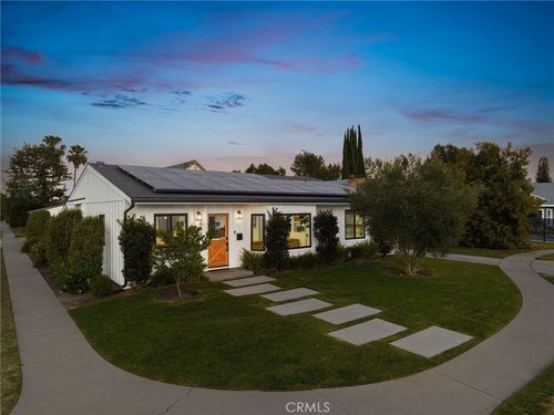 5420 Wortser, Sherman Oaks, CA, 91401 | Card Image