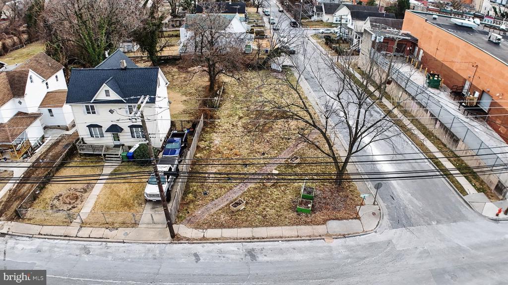 Land in BALTIMORE 2