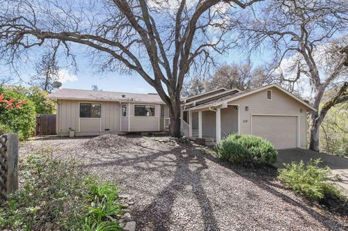 1230 Suzanne Ct, Angels Camp, CA, 95222-9746 | Card Image