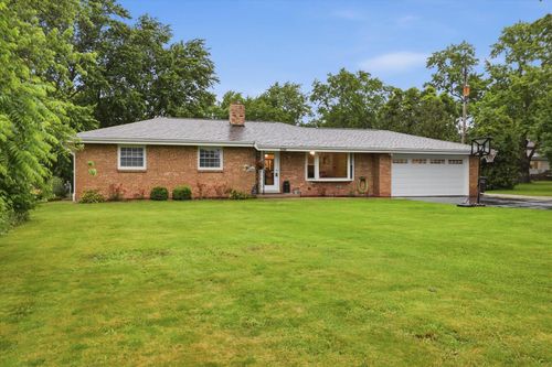 21204 W North St, Waterford, WI, 53185 | Card Image