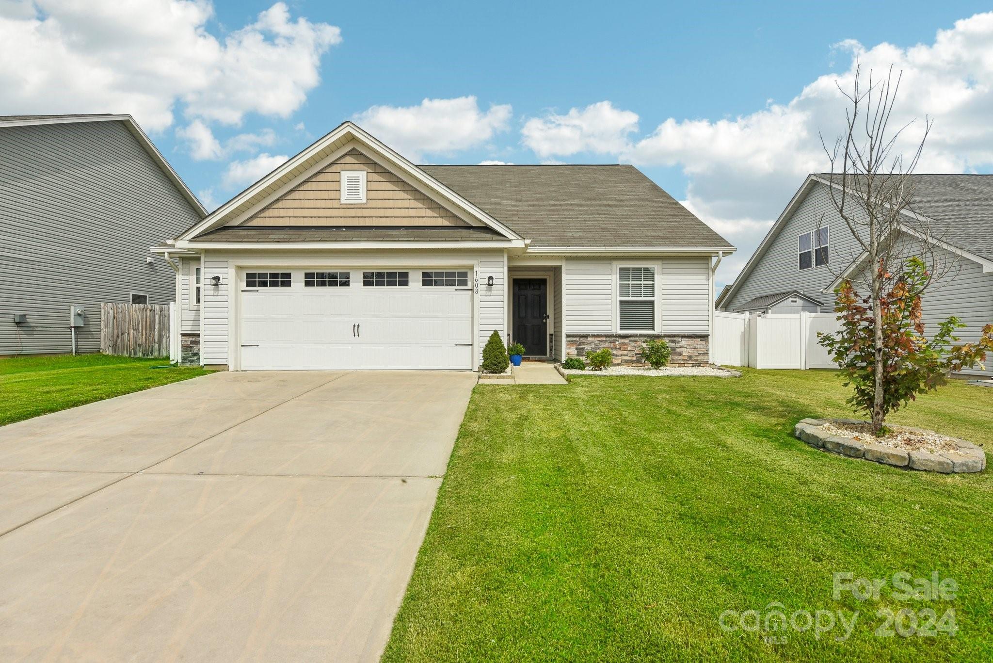 Sandhill Oak Ct, Landis, NC 28088