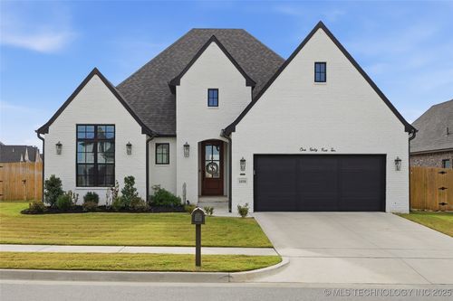 14510 E 80th St N, Owasso, OK, 74055 | Card Image
